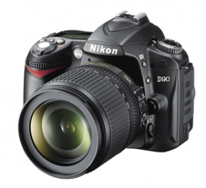 Прокат фотоаппарата Nikon D90 с объективом 18-105m