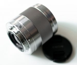 Прокат объектива Sony E 50mm f / 1.8